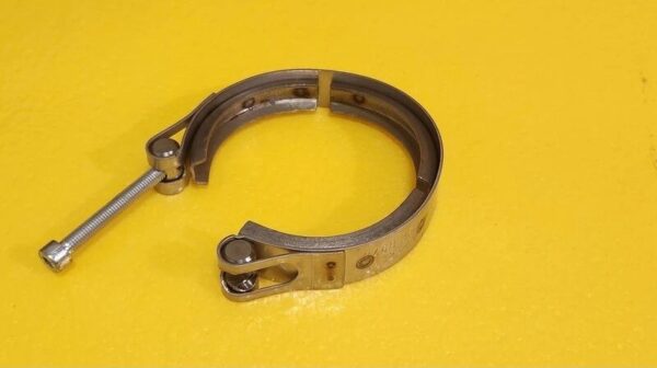 DEUTZ STAINLESS CLAMP 0460-3585